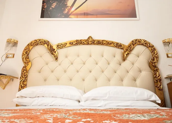 Hotel Des Artistes Napoli, Italia