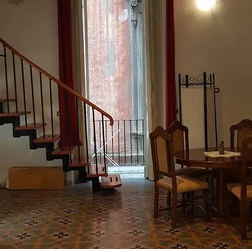 Indipendent Apartment Napoli, Italia