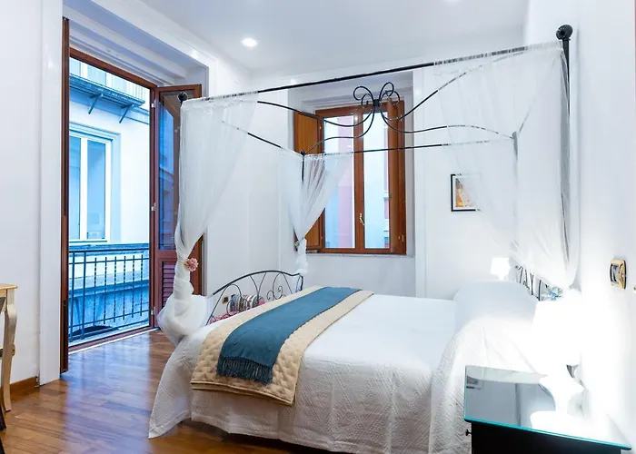 Dimora del Fico - Appartamento elegante e spazioso Napoli, Italia