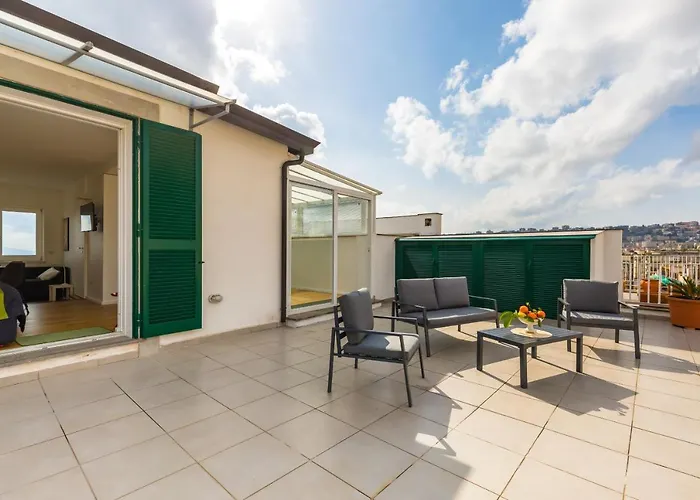 Appartamento Seaview Terrace 360°& Elegant Loft Napoli, Italia
