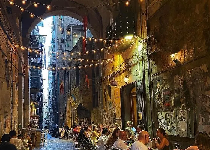 Appartamento Housepurgatorio14 Centro Storico Napoli, Italia
