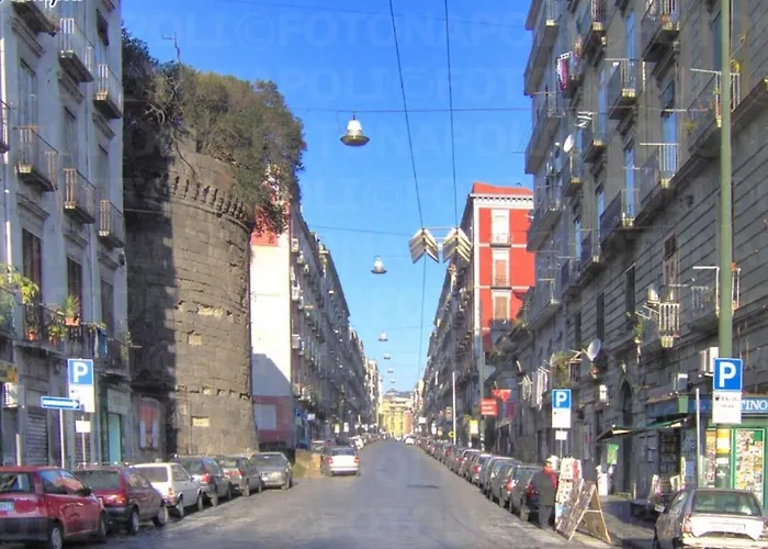 Dea'S Home Napoli, Italia