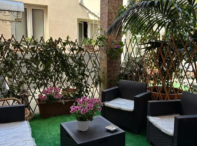 B&B Infinity Napoli, Italia
