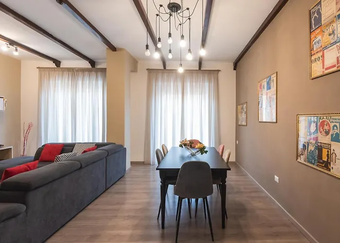 Accasatua Neapolitan Apartments, Itália