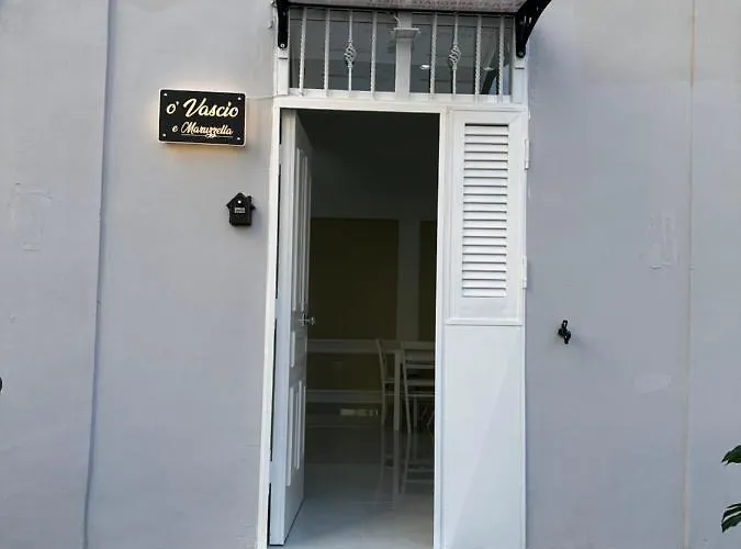 Villa O’Vascio e maruzzella Napoli, Italia
