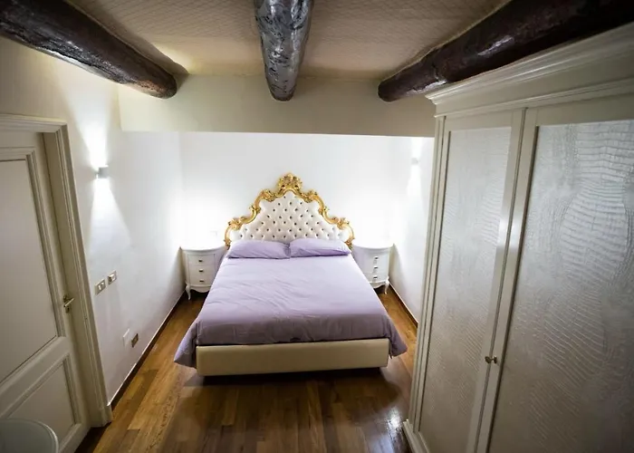 Appartamento Hause Naty Spaccanapoli, Italia