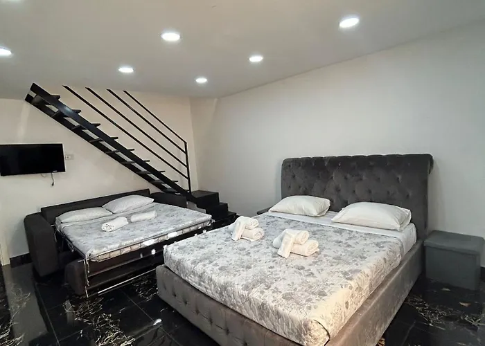 Valentino Luxury Suites Neapol, Włochy