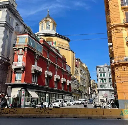 Appartamento La casa di Ary Napoli, Italia