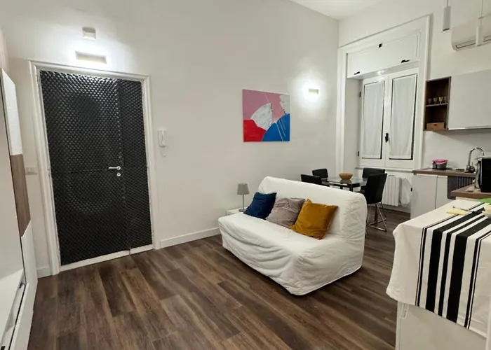 Riviera Apartment Napoli, Italia