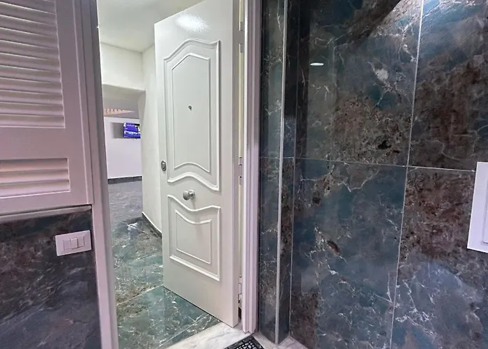 Apartamento Hv Chiara Naples Historic Center, Italia