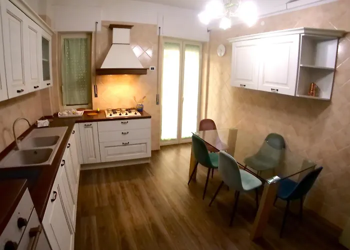 Appartamento The House Of Grandma Napoli, Italia