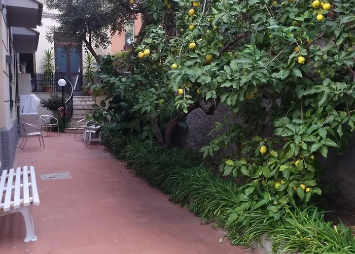 La Casetta di Oppi Napoli, Italia