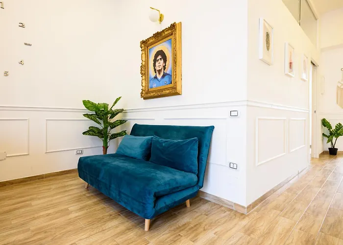 Luxury Apartment In Central City Neapol, Włochy