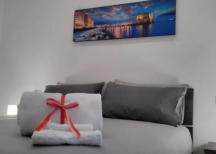 Erre Home Neapel, Italien