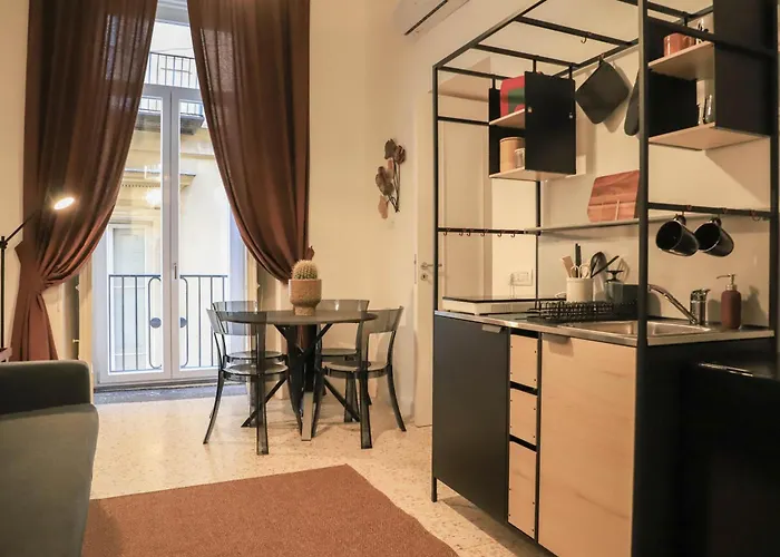 Le Scalette A Santa Chiara Appartement Napels, Italië