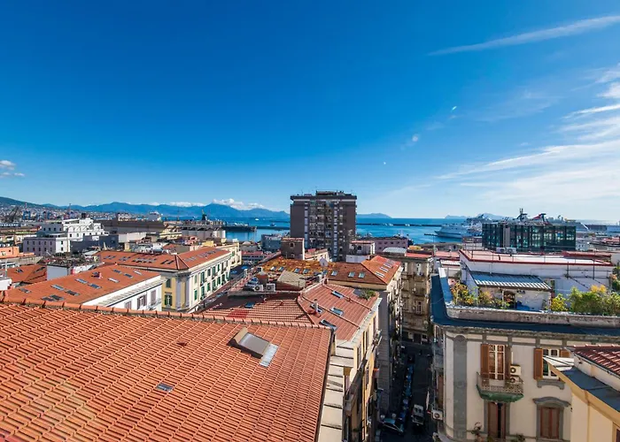 Les Maisons Napoli, Italien