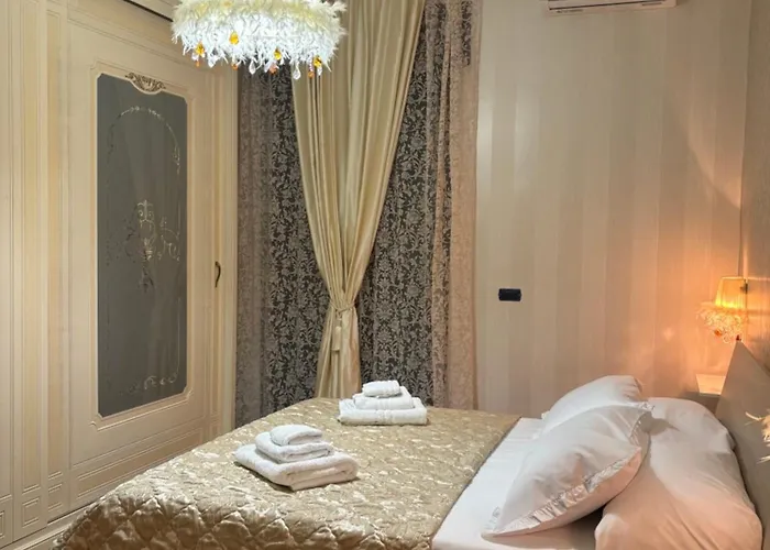 Mg Luxury Home Napoli, Italia