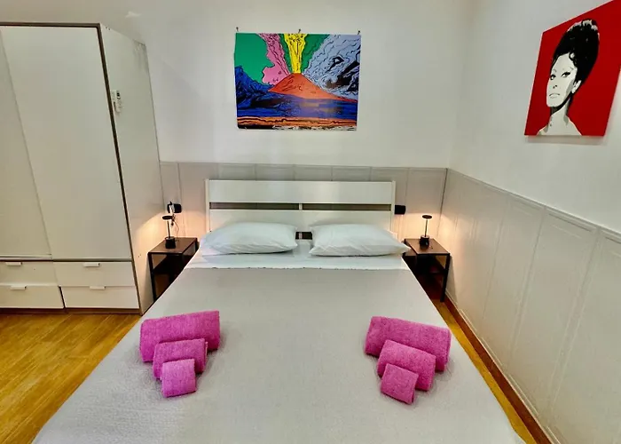 Nea Loft Villa Napoli, Italia