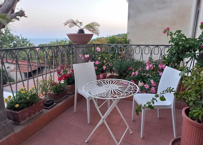 La Suite Del Giardino Napoli, Italia