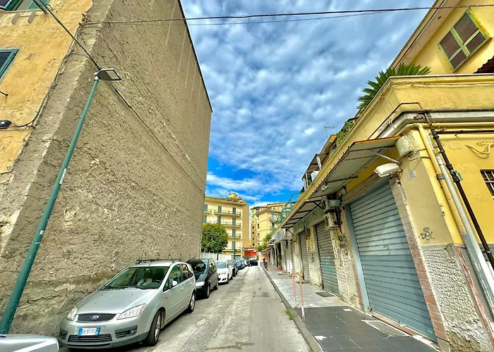 Graziosa Home Napoli, Italia