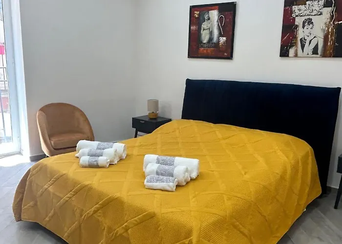 Travelers Cove - Quartieri Spagnoli Napoli, Italia