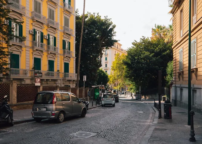 Dolce Vita Luxury Napoli, Italia