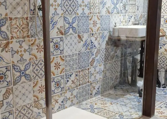 Mamma Napoli Home, Italia