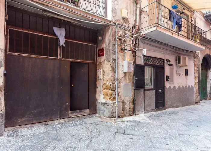 Napoli Centro Dm Apartment, Italia
