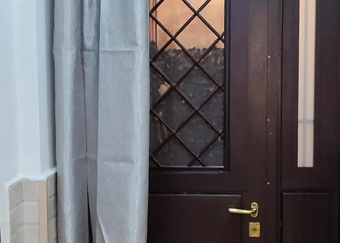 Rosy Maison Napoli, Italia