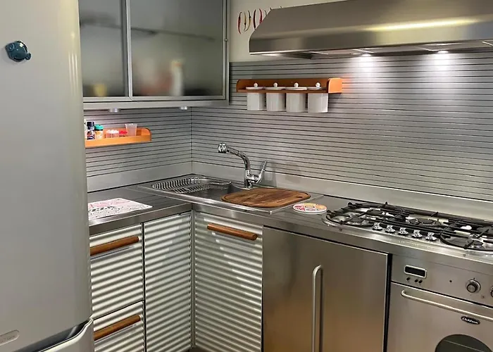 Appartamento Napolina House - Chiaia, Italia
