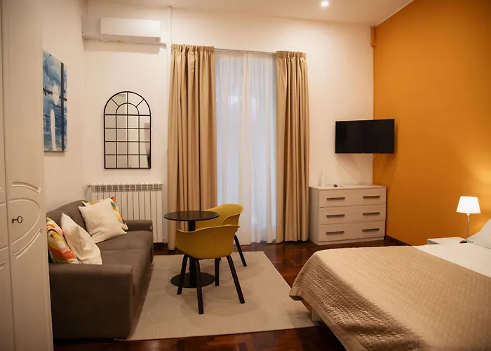 Appartamento HELLO CHIAIA NAPOLI by Progecta srl, Italia