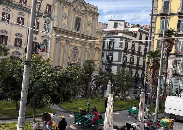Appartamento La Finestra Di Dante Napoli, Italia