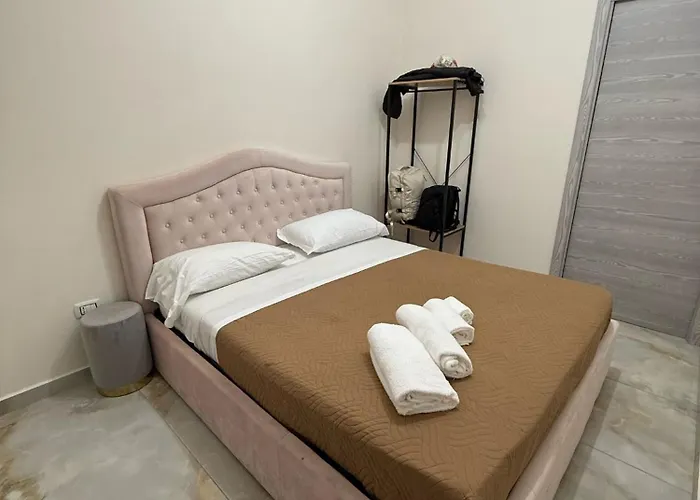 Appartamento Valentino house mattonelle Napoli, Italia
