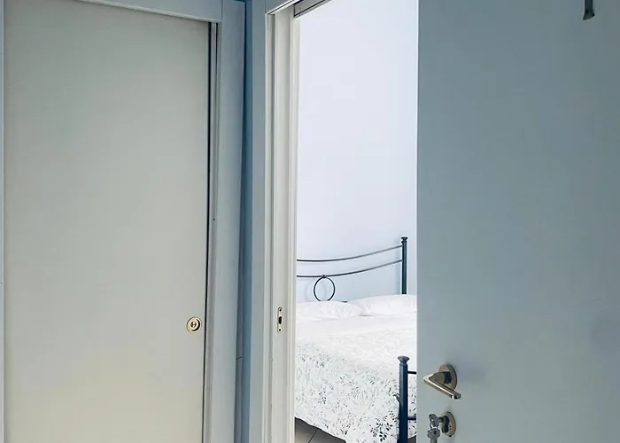 Noviello Apartments VIA DEI MILLE 4 posti Napoli, Italia