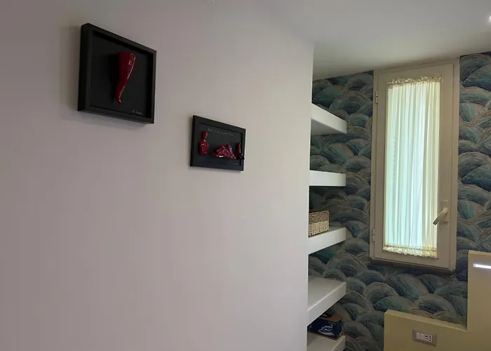 Villa Resta Cu Mme A Chiaia Napoli, Italia