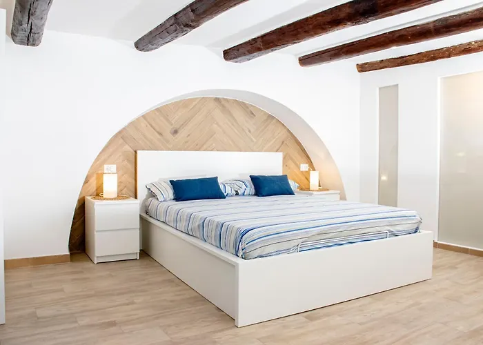 Orni Home al Centro Napoli, Italia