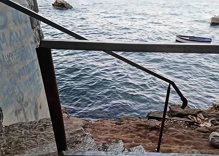 Appartamento La Casa Sull’ Acqua Napoli, Italia