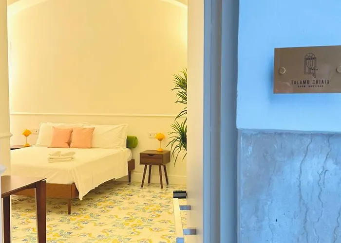 Talamo Room Boutique Napoli, Italia