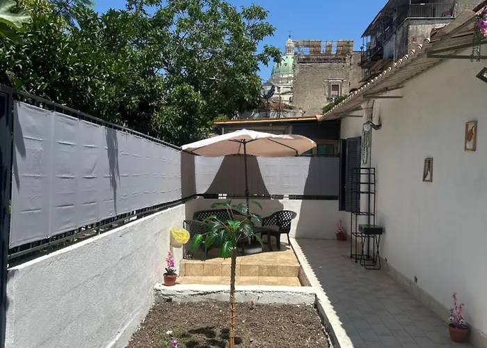 Orange Grove Apartment Napoli, Italia