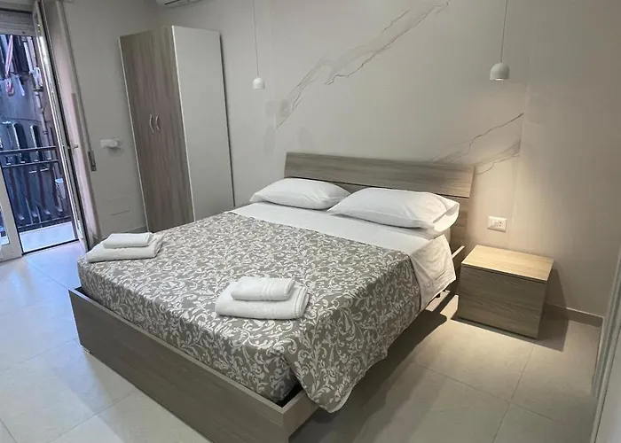 Tarantella Apartment Nápoles, Italia