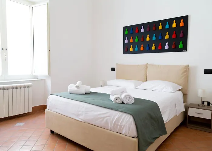 Casa Nostra ai Quartieri Spagnoli Napoli, Italia