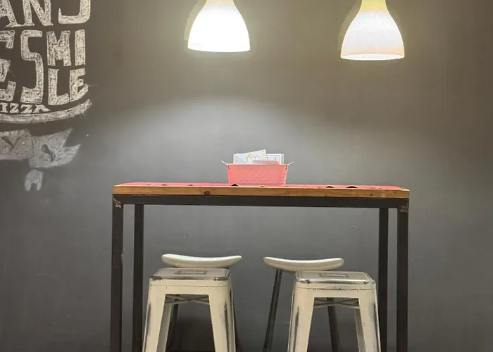 Appartamento Painthouse Creative House In Piazza Plebiscito Napoli, Italia