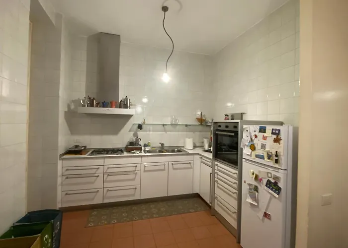 Home Toledo 355 Napoli, Italia