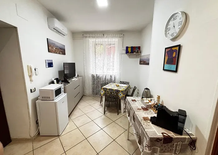 Villa Rosso Napoli Locazioni Brevi, Italia