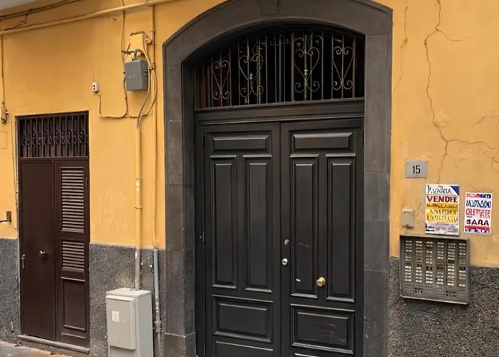 Appartamento Garibaldi loft 02 Napoli, Italia