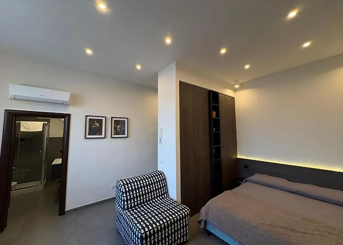 Stay In Nápoly, Olaszország