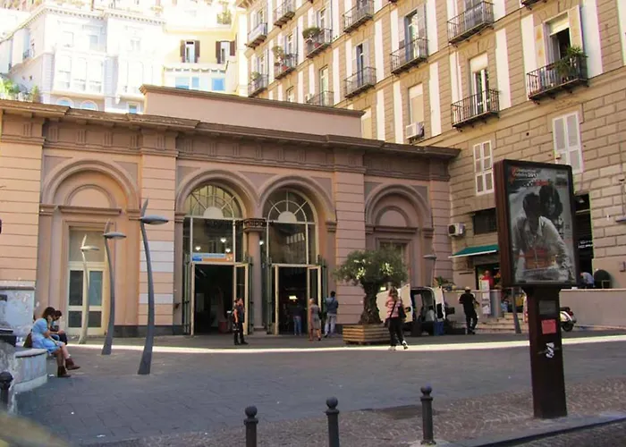 Villa L'oro di Napoli, Italia