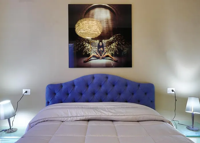 Bed and Breakfast Porto 53 Napoli, Italia