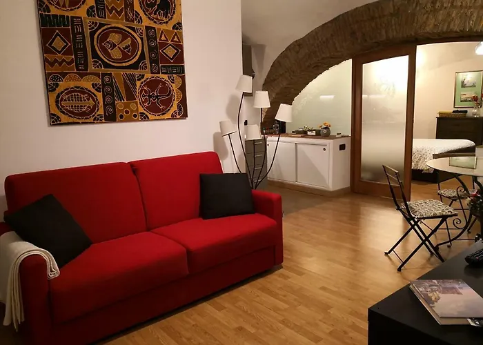 Villa L' Arcata a Montesanto Napoli, Italia