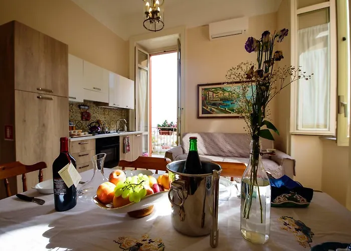 Appartamento Panoramico Il Glicine Napoli, Italia